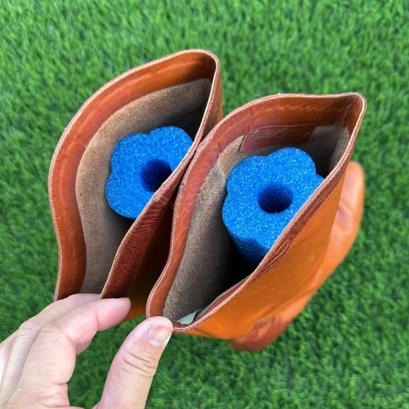 Vintage Gloria Vanderbilt Brown Leather Western Cowboy Fashion Boots (size 7.5) - Picture 3 of 12